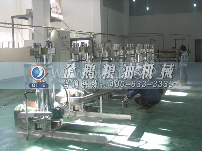 芝麻油壓榨處理設備，企鵝牌液壓榨油機勇于創新生產效率高(圖5)